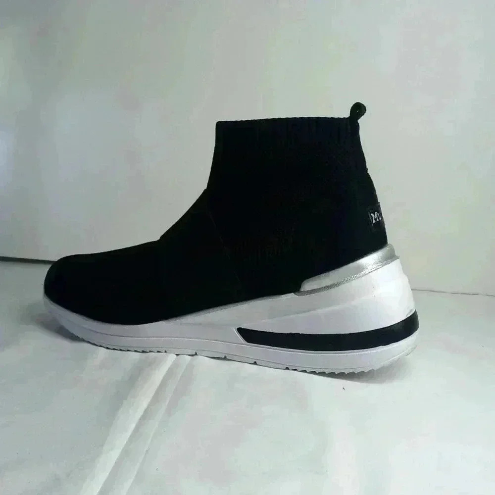 Mudd sock sneaker